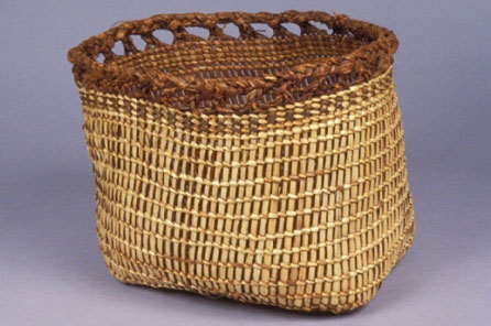 A completed woven baskThis basket displays both plaiting and twining techniqueset